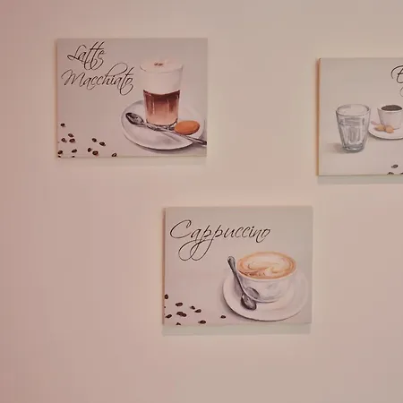 アパート Am Rosenhain 14 4 ティメンドルファー・シュトラント